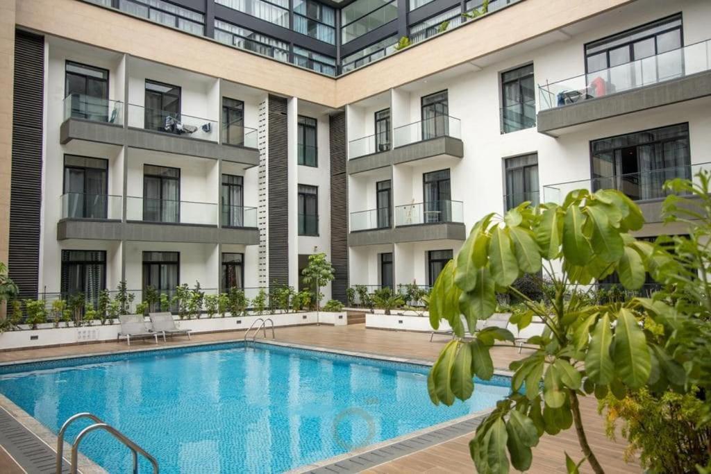 Embassy Gardens 2 Bed Apartment W/Pool View Аккра Экстерьер фото